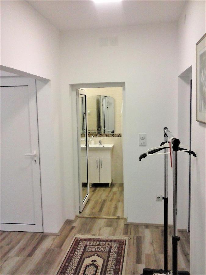 Apartman Veljic Ni Exterior foto